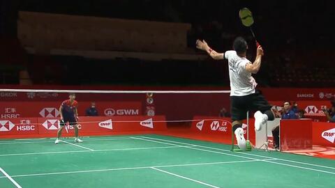 艾克森在表 艾克森在表