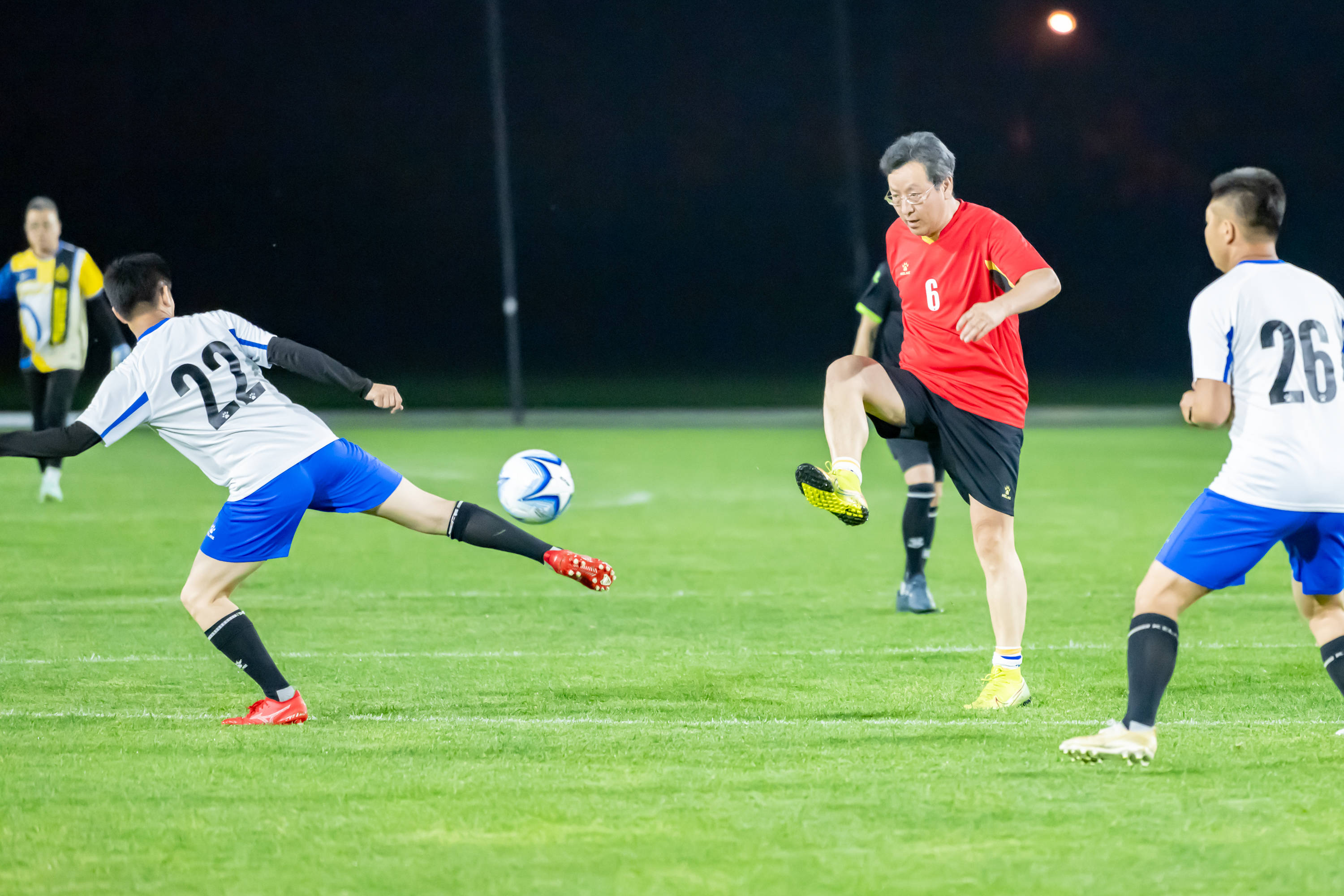 了巩晓彬在 了巩晓彬在